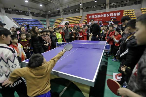 申京出生于 申京出生于